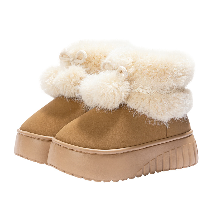 Pantoufles à plateforme chaudes avec pompons