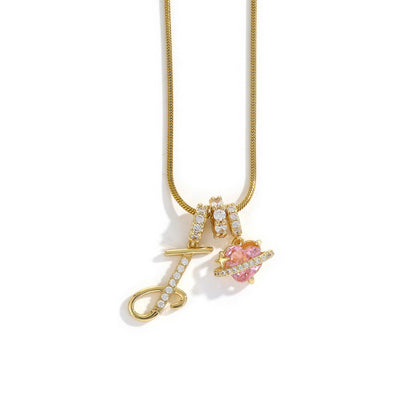 Élégant collier avec pendentif cœur