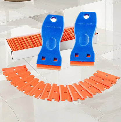Grattoir en plastique