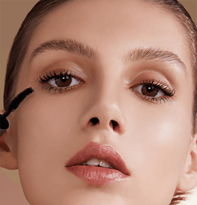 Mascara Cils Longs et Volumineux