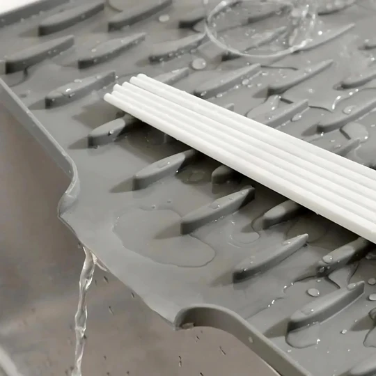 Tapis en silicone multifonctionnel séchant et résistant à la chaleur