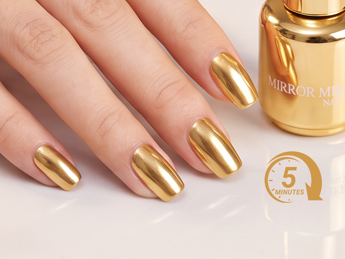 Vernis à ongles métallique brillant effet miroir
