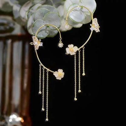 Boucles d'oreilles à clips simples avec papillons, motifs floraux et pompons – Élégantes, confortables et sans perçage