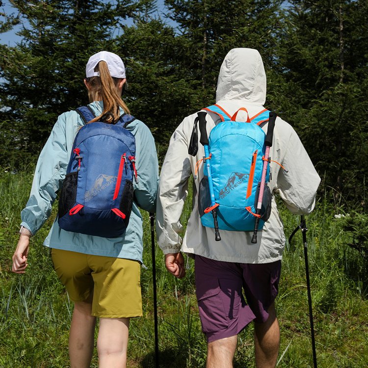 ⏰📢📢 50 % DE RÉDUCTION❗️❗️ Des randonnées aux vacances à la plage : Ce sac à dos indéchirable et imperméable avec poche antivol et 7 compartiments se plie facilement pour un transport pratique — le compagnon idéal de vos excursions d'une journée.🎒