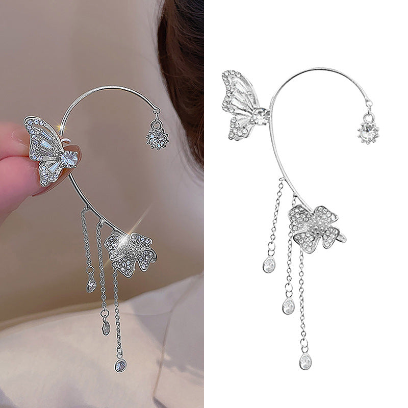 Boucles d'oreilles à clips simples avec papillons, motifs floraux et pompons – Élégantes, confortables et sans perçage
