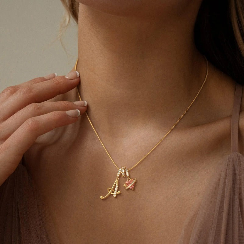 Élégant collier avec pendentif cœur
