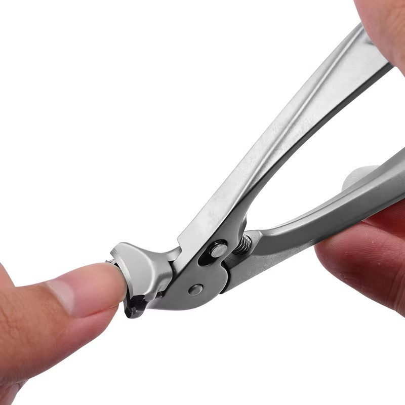 Coupe-ongles ergonomique